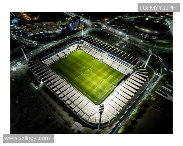 璀璨星空下的足球梦想场景设计图展示，未来之光照耀绿茵场